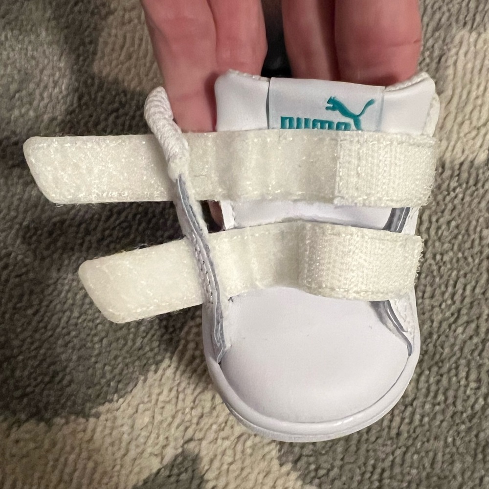 Puma Toddler Tennis Shoes - Picture 3 of 7